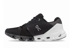 Laufschuhe Verkauf -Laufschuhe Verkauf ON Cloudflyer 4 black white schwarz 2 1280x1280 1