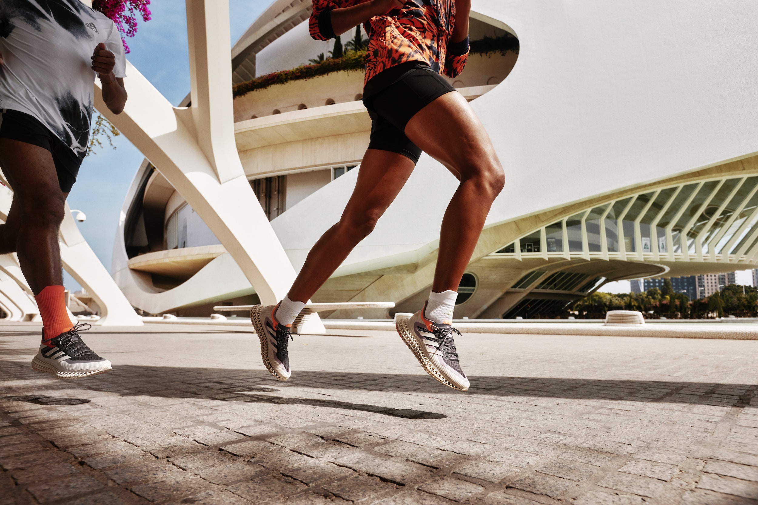 Laufschuhe Verkauf -Laufschuhe Verkauf H23546 4DFWD FW22 FEMALE CLOSE UP WAIST DOWN GX9269 001 1050814